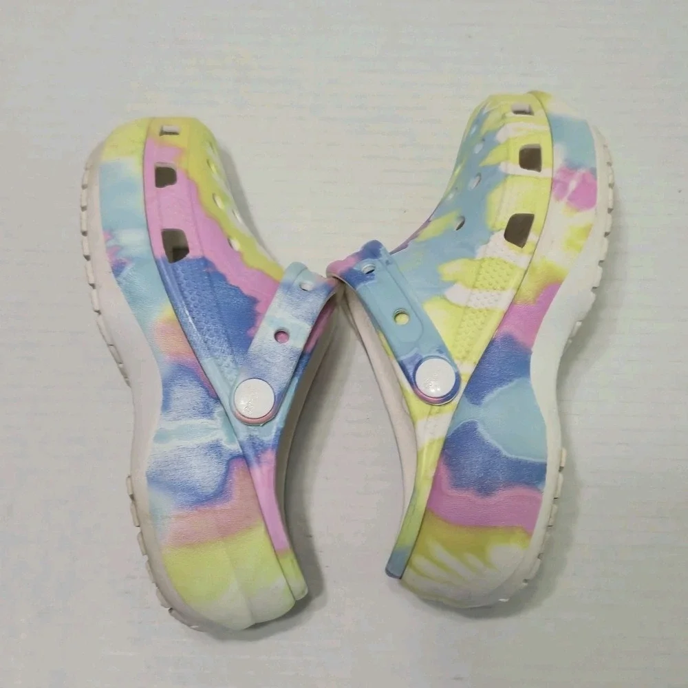 Crocs Classic Platform Graphic Tie Dye Comfort Clog 207151 Chunky Womens Size 4